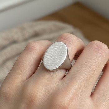 Brushed oval signet ring