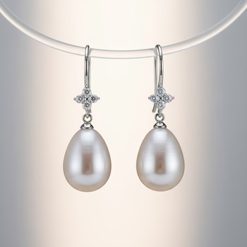 Pearl drops