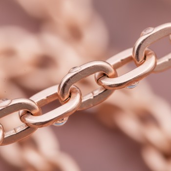 Rose-gold chain with blush tone